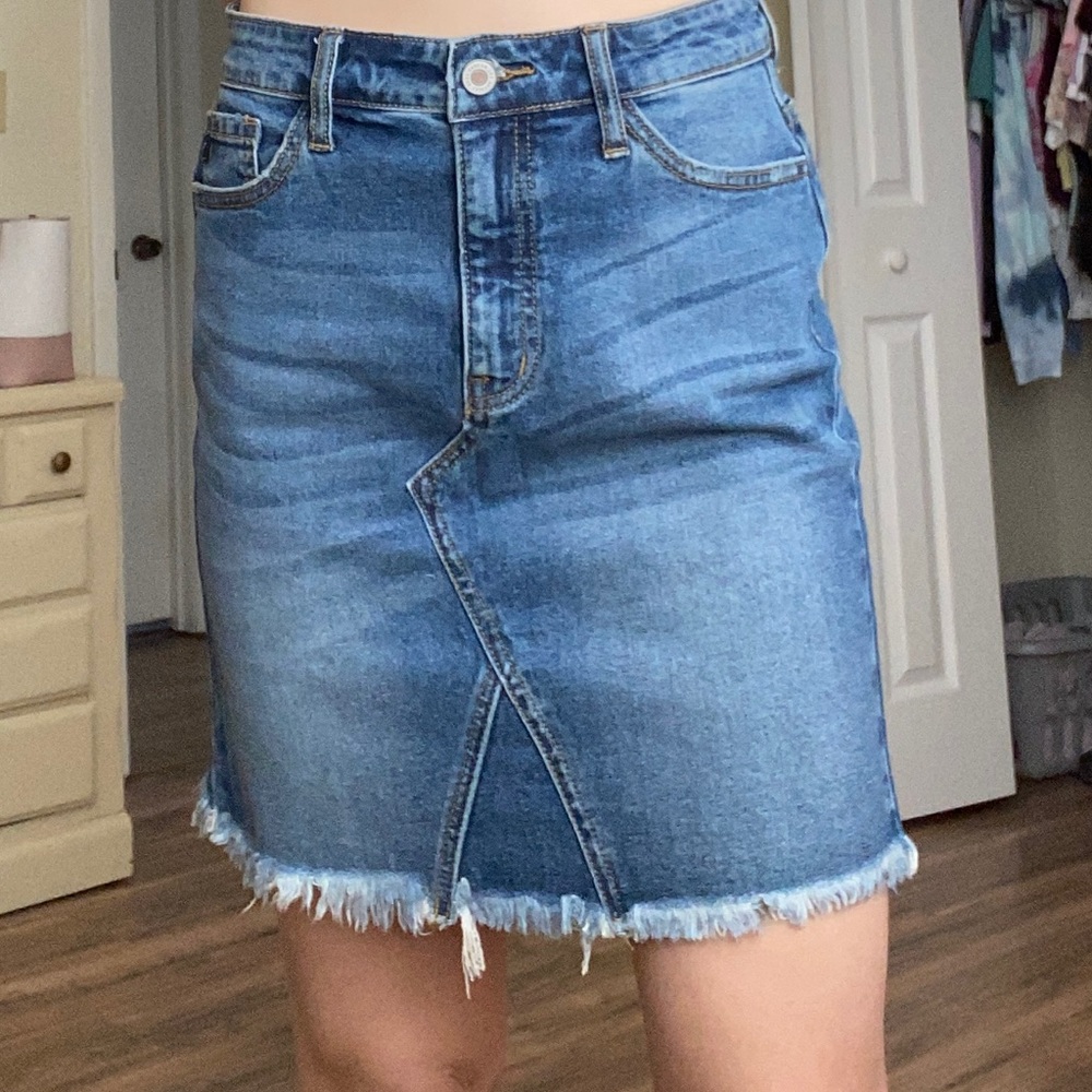 KanCan skirt